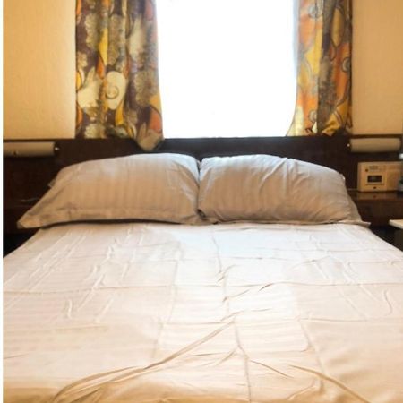Budget London Room Luaran gambar