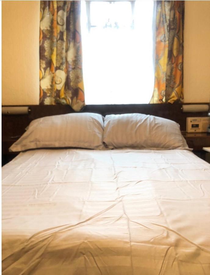 Budget London Room Luaran gambar